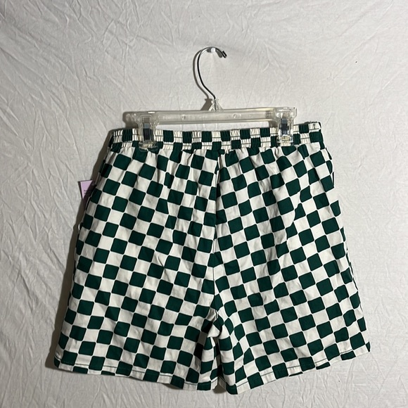 Target shorts, green and white checkered - Picture 2 of 3